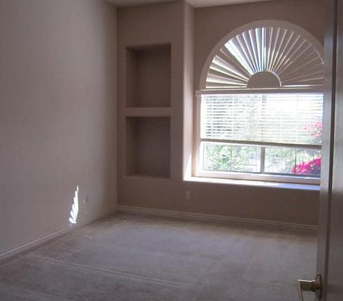 5th image of 12025 N Tall Grass Dr