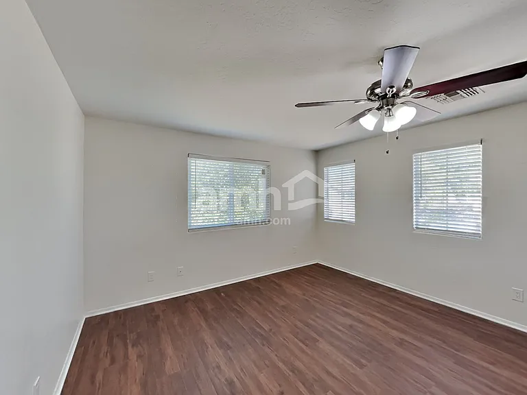 10123 E Isleta Ave — Photo 9