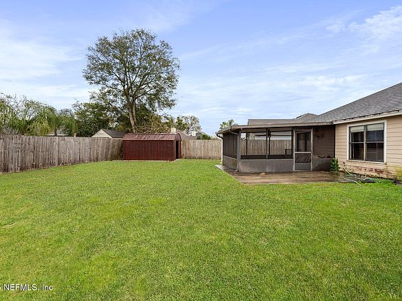 5th image of 12269 CASHEROS COVE Drive S