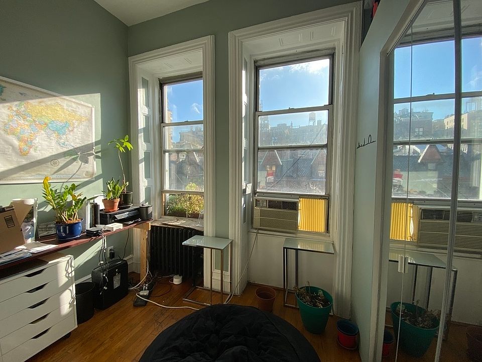 1st image of 327 W 88th St APT 9