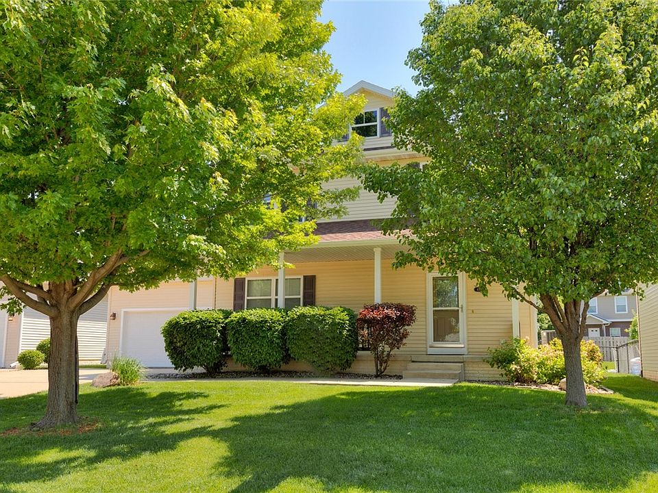 1st image of 4519 NE Hayes Dr