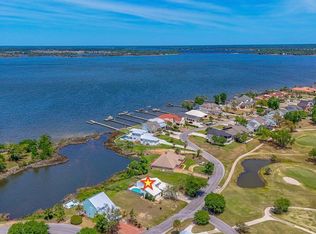 1918 Country Club Dr, Lynn Haven, FL 32444