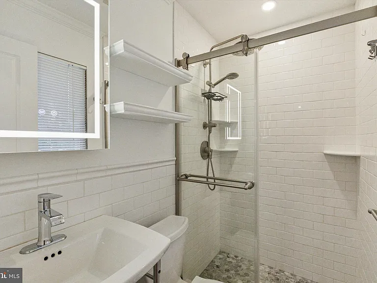 3249 Mill Rd — Photo 5