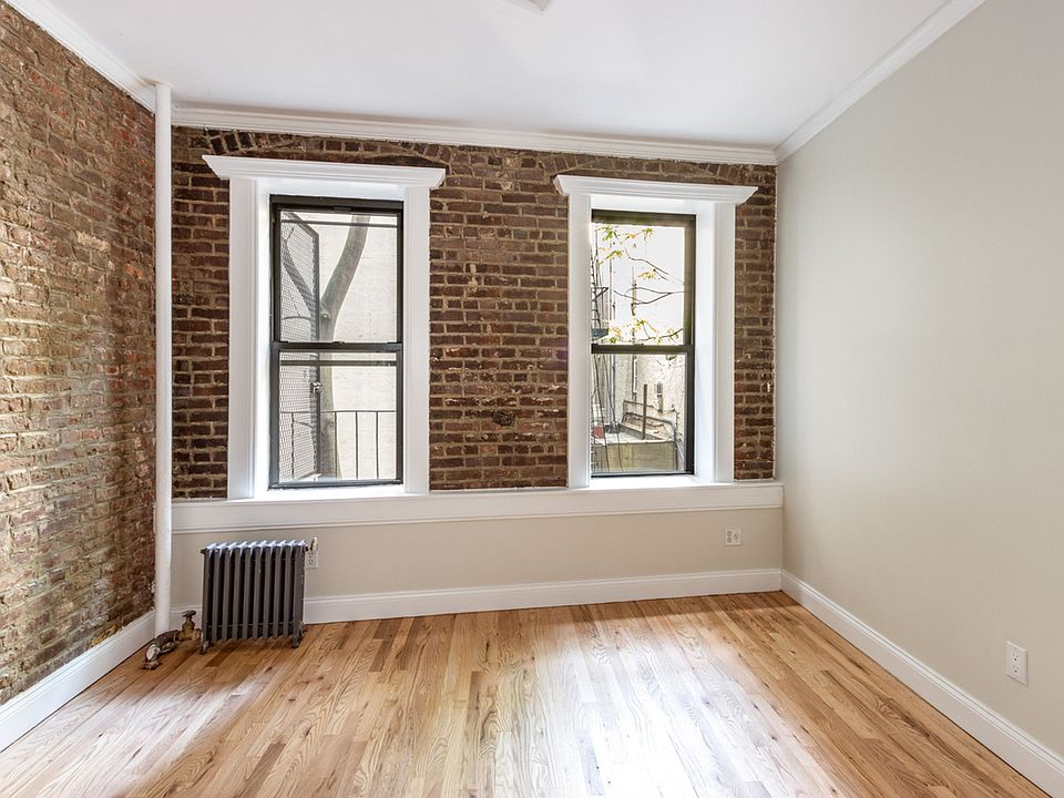 1st image of 113 Elizabeth St APT 1B