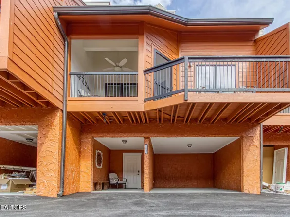 403 Baskins Creek Rd #604, Gatlinburg, TN 37738