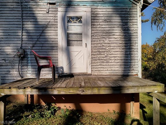 2nd image of 42389 Green St