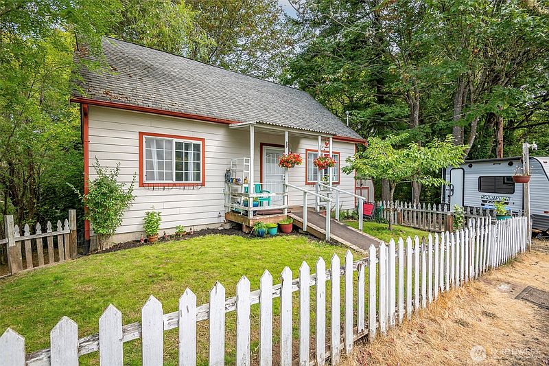 2nd image of 817 Kendall Street