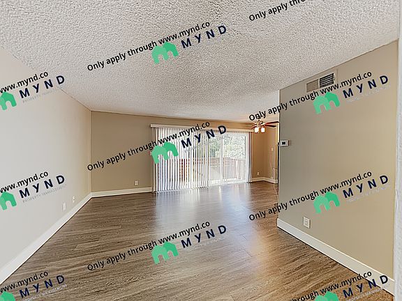 4th image of 1027 35th Ave APT 26