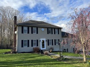 9 Leia Cir, Sutton, MA 01590