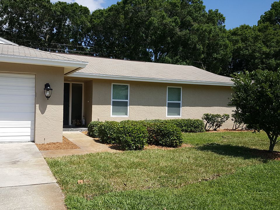 1st image of 2879 Meadow Oak Dr E