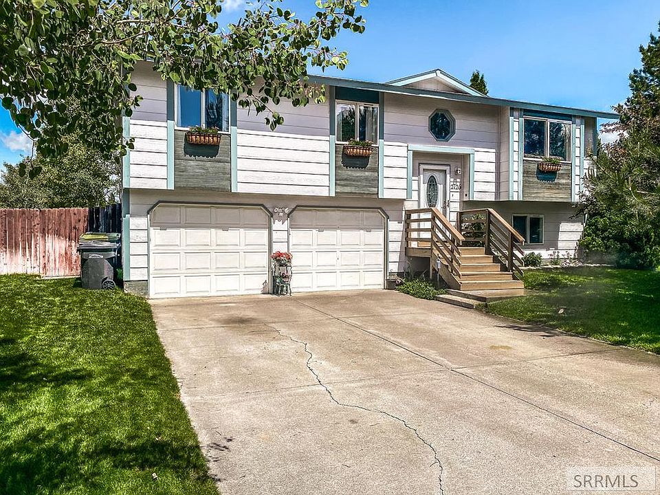 1st image of 2126 Ironwood Dr