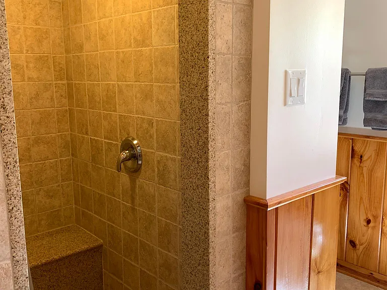 118 Lakeland Dr — Photo 35