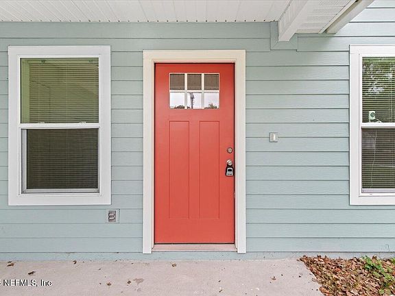 3rd image of 5546 PARIS Avenue