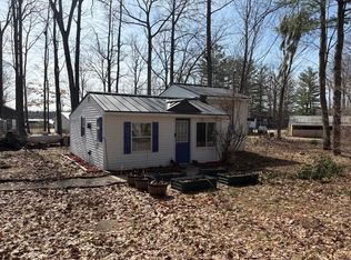 5199 Parklane Dr, Harrison, MI 48625