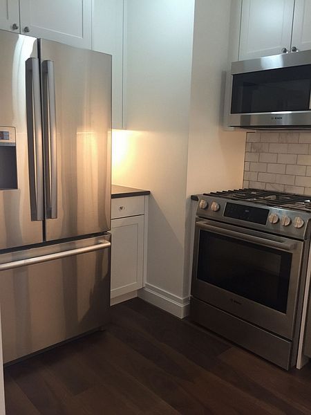 2nd image of 200 E 82nd St APT 10C