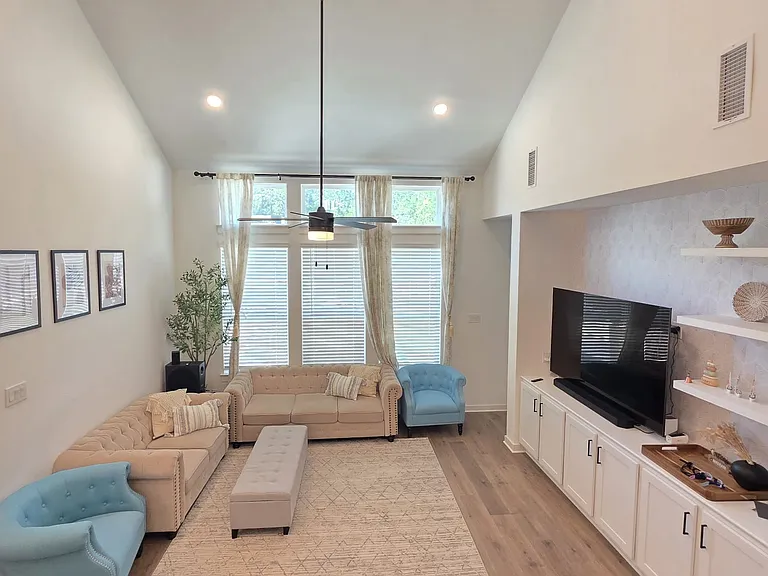 6012 Sean Paul Ln — Photo 5