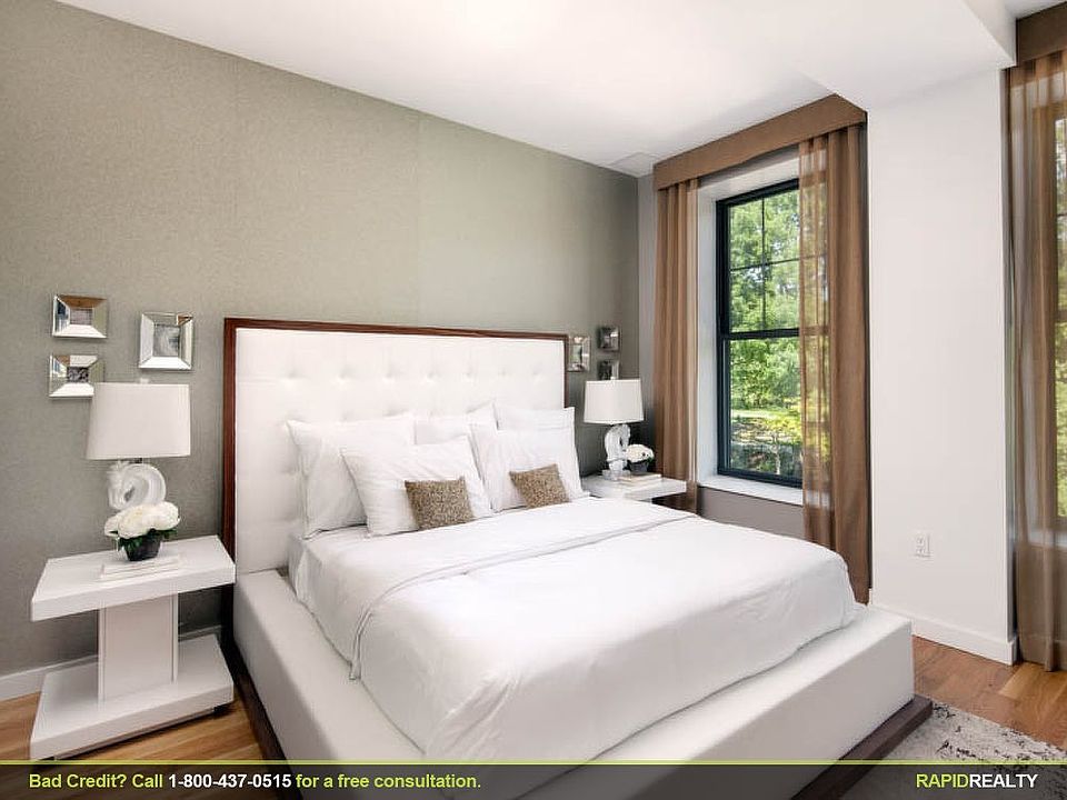 1st image of 10 Saint Pauls Pl APT 6P