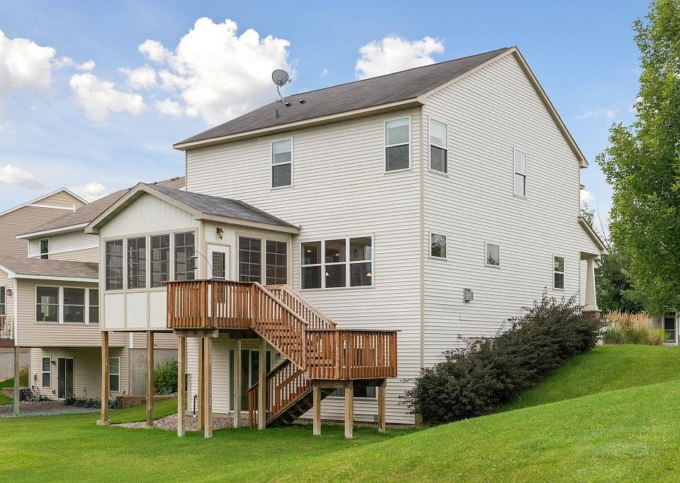 1st image of 738 Lenox Dr