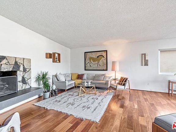 5th image of 4524 Sunnycrest Dr