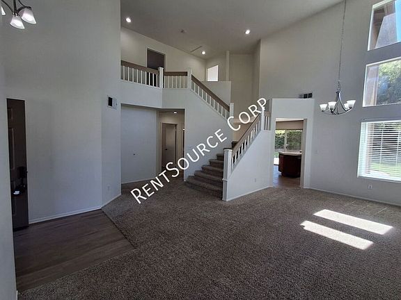 2nd image of 30420 Yosemite Dr