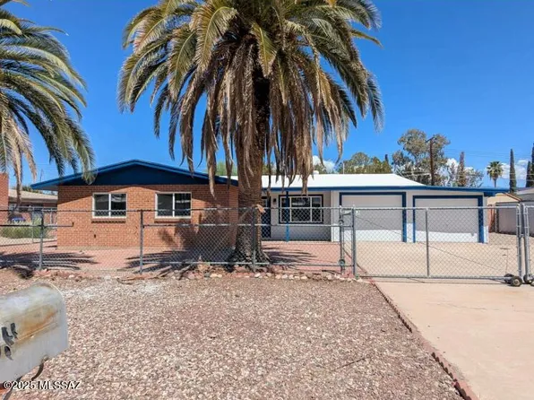 6709 E Calle Luna, Tucson, AZ 85710