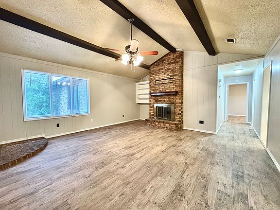 3rd image of 4409 75th Dr APT B