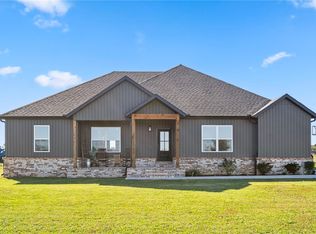 22073 Leonard Ranch Rd, Gravette, AR 72736