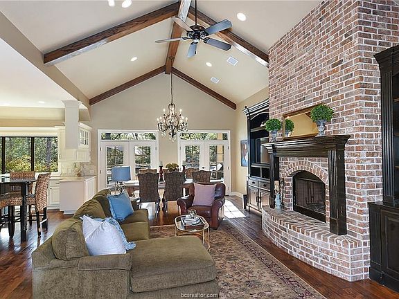 3rd image of 3645 Shoshoni Ct