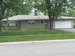 835 N Indiana St, Griffith, IN 46319