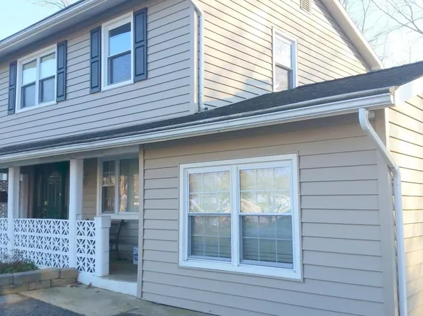 3 Marymount Ct, Jackson, NJ 08527