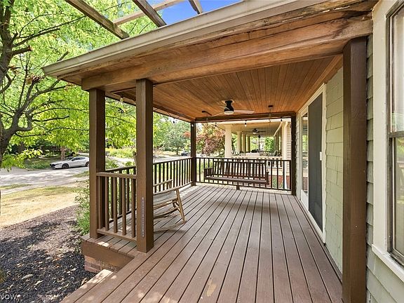 2nd image of 3021 Berkshire Rd