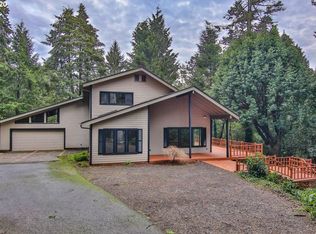 94968 Timber Park Ln, Coos Bay, OR 97420