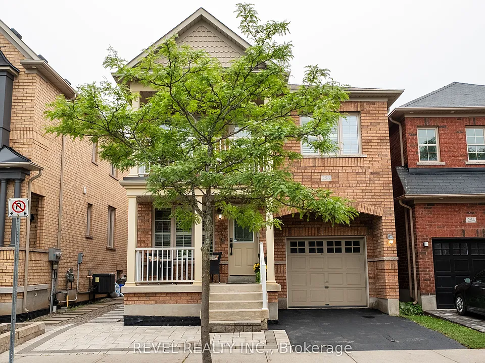 256 Giddings Cres