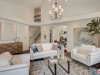 6557 W 83rd St, Los Angeles, CA, 90045