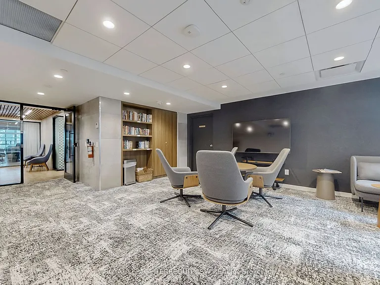 71 Simcoe St #2001 — Photo 33