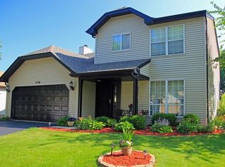 1350 Burns Dr, Elgin, IL 60120