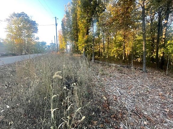 4th image of 3 Cawood Dr