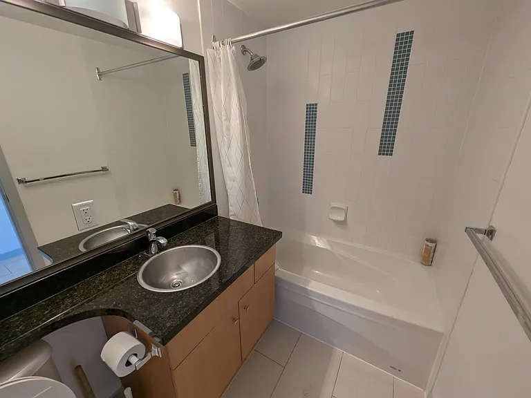 511 Rochester Ave #1204 — Photo 16