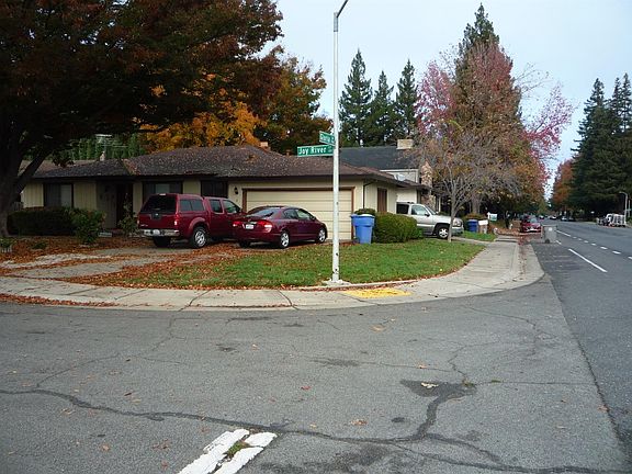 2nd image of 1 Joy River Ct