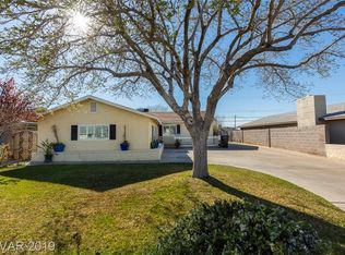 851 Center St, Henderson, NV 89015