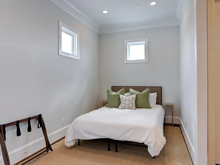 1632 Potomac Dr — Photo 23