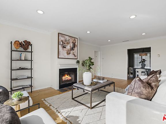 3rd image of 1275 N Harper Ave APT 11