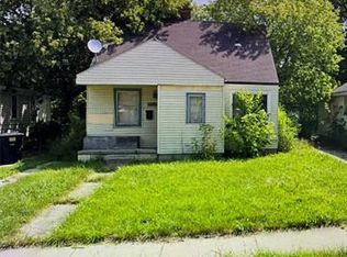 8840 Heyden St, Detroit, MI 48228