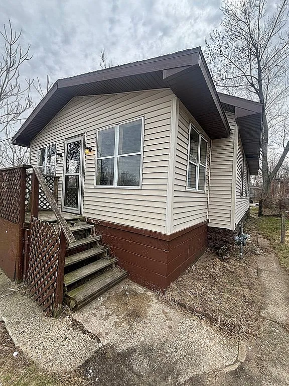 519 Union St photo 1