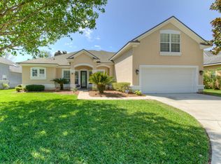 397 W Silverthorn Ln, Ponte Vedra, FL 32081