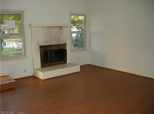 2nd image of 3308 Springbreeze Ct