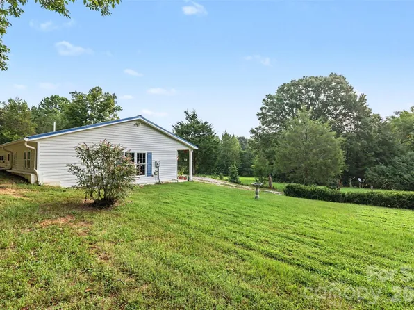 9324 Simpson Rd, Waxhaw, NC 28173