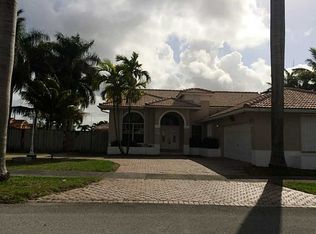 14274 SW 9th Ter, Miami, FL 33184