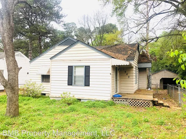1945 Gibson St, Montgomery, AL 36110