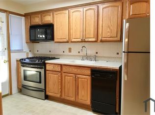 7818 New Battle Grove Rd, Baltimore, MD 21222